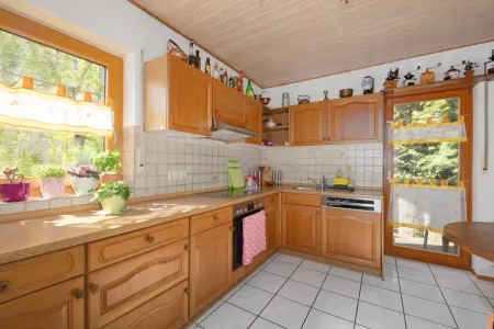 Küche OGder Immobilien: Familienfreundlich & charmant: Ihr Wohnglück in Bilfingen wartet! (Foto)