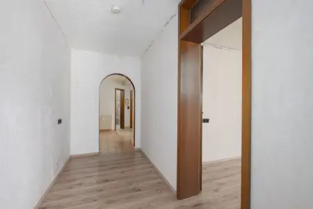 Flurder Immobilien: Ebenerdige 3,5-Zimmer-ETW mit Terrasse und großem Gartenanteil! (Foto)