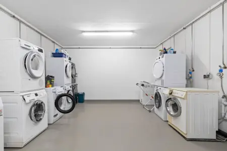 Waschkücheder Immobilien: Neuwertige 2-Zimmer-Oase! (Foto)