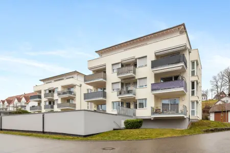Außenansicht - Rückseiteder Immobilien: Neuwertige 2-Zimmer-Oase! (Foto)