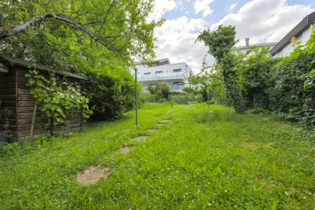 Gartender Immobilien: Heute für später kaufen: Elegante Stadthaus-Doppelhälfte mit Charme und schönem Garten! (Foto)