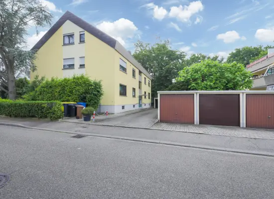 Straßenansicht