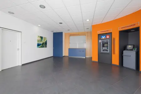 Schalterraumder Immobilien: Ihr neuer Arbeitsplatz mit Wohlfühlcharakter! (Foto)