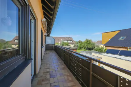 Balkon EG der Immobilie: Ab auf's Land - hier lässt es sich Leben! (Foto)