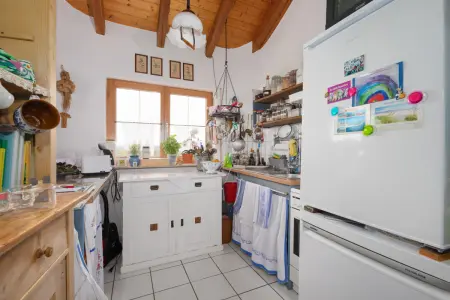 Küchenbereichder Immobilien: Vermietete 1-Zi.-ETW - Ruhiges Wohnen unter dem Dach (Foto)