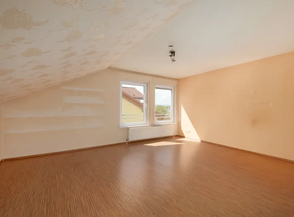 Wohnbereichder Immobilien: Kapitalanlage oder Eigennutzung! Helle 2-Zimmer-Wohnung in beliebter Lage (Foto)