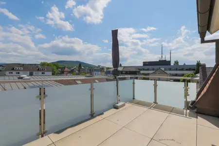 Dachterrasseder Immobilien: Moderne Büroräume in Baden-Baden Oos (Foto)