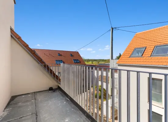 Loggiader Immobilien: „Mehr Raum für Deine Ideen – Moderne Neubauwohnung mit Loggia und Tageslichtbad“ (Foto)