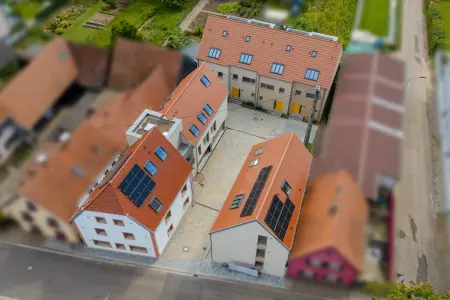 Winzer Ensemble der Immobilie: „Mehr Raum für Deine Ideen – Moderne Neubauwohnung mit Loggia und Tageslichtbad“ (Foto)