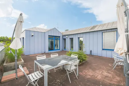Dachterrasseder Immobilien: Vielseitig nutzbare Büroimmobilie mit Top-Ausstattung und E-Ladestation in Hügelsheim! (Foto)