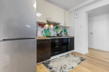 offene Küche der Immobilie: Ein Zuhause zum Ankommen – für Menschen mit Herz und Zukunftsplänen (Foto)