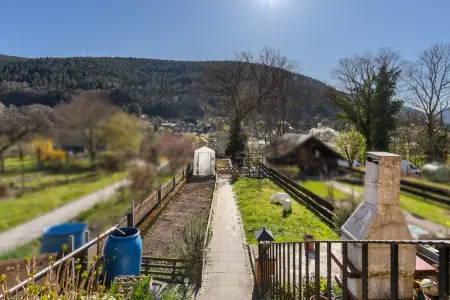 Garten der Immobilie: Ein Zuhause zum Ankommen – für Menschen mit Herz und Zukunftsplänen (Foto)