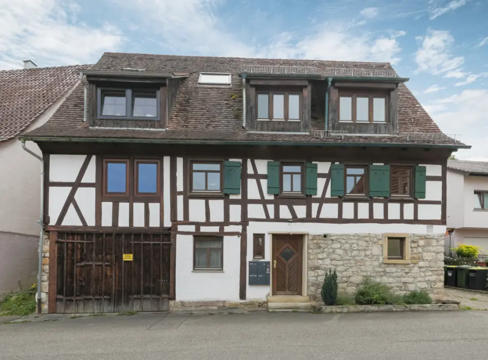 Straßenansicht