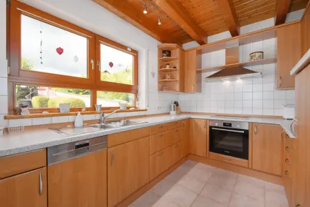 Küche EGder Immobilien: Haus für die junge Familie! (Foto)