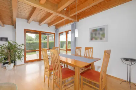 Essbereich EGder Immobilien: Haus für die junge Familie! (Foto)