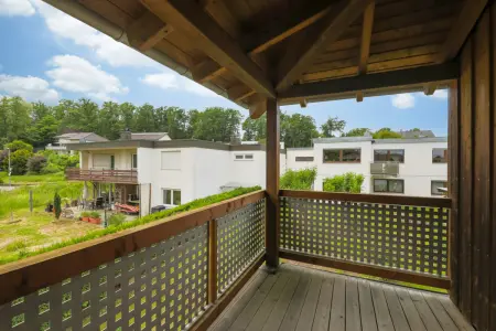 Balkonder Immobilien: Haus für die junge Familie! (Foto)