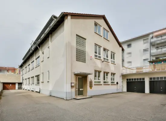 Ansicht Gewerbeeinheit  der Immobilie: Entwicklungspotenzial in der Pforzheimer Nordstadt – mit zusätzlicher Renditeoption (Foto)