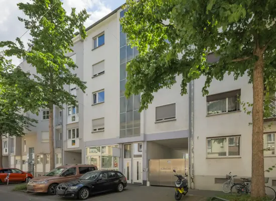 Straßenansicht