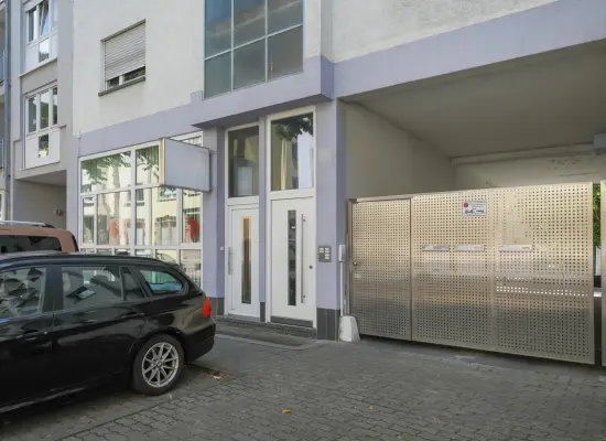 Straßenansicht