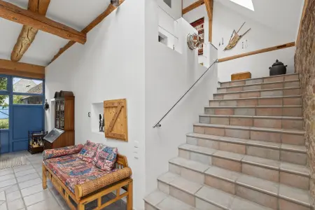 Treppen aufwärts DG