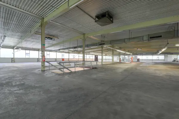 Gewerbefläche / Halle OG