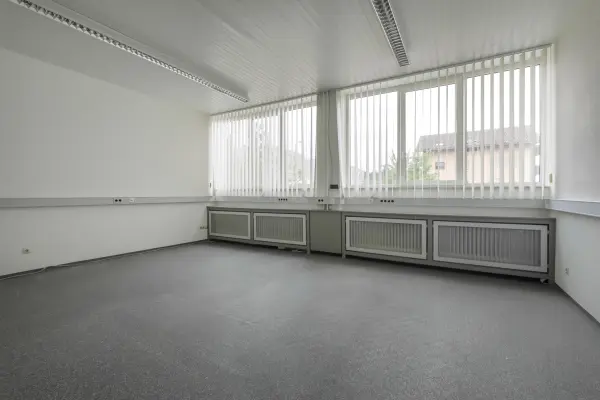 Büroräume EG