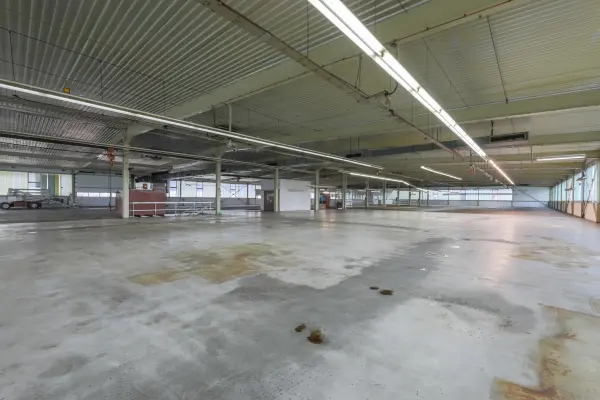 Gewerbefläche / Halle OG