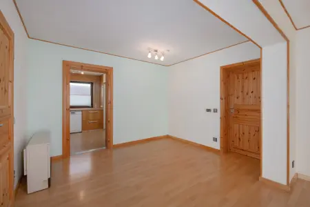 Essbereich der Immobilie: Ihr neues Zuhause in Maulbronn-Zaisersweiher - Charmante 3,5 Zi Hochparterre Wohnung mit Süd-Balkon! (Foto)