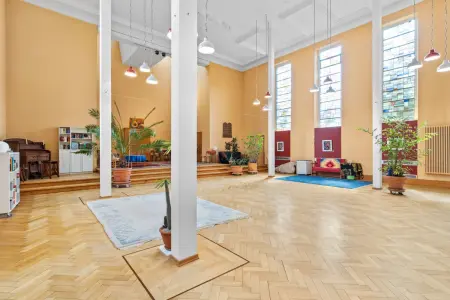 Kirche Impressionender Immobilien: Himmlisch wohnen – ein architektonisches Meisterstück für Visionäre! (Foto)