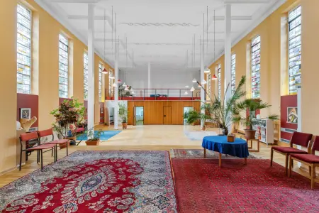 Kirche Impressionender Immobilien: Himmlisch wohnen – ein architektonisches Meisterstück für Visionäre! (Foto)