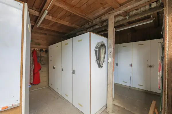 Offenstall Sattelkammer