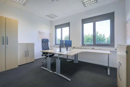 Bürofläche der Immobilie: Lukrative Gewerbeimmobilie mit hoher Rendite und bester Lage! (Foto)