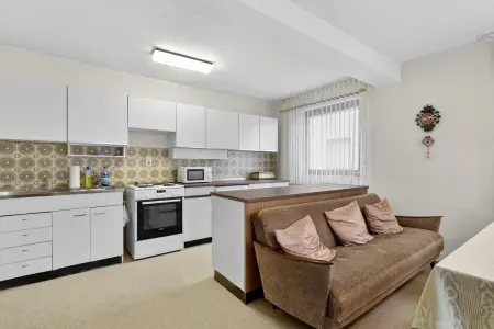 Wohnküche Ansicht 1 der Immobilie: Ein Haus, das auf Ihre Ideen wartet – mit Scheune, Garten & Geschichte (Foto)