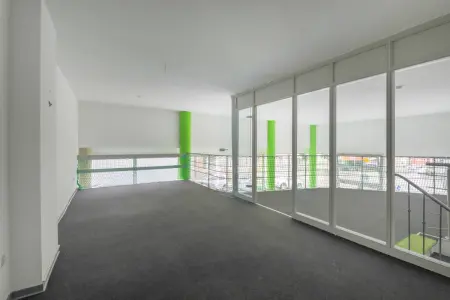 Gewerbefläche der Immobilie: Ideal für Handel und Logistik! (Foto)