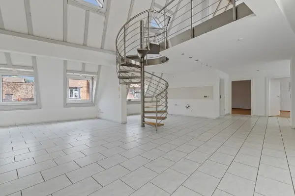 Wohnung Mittelstr. 10 der Immobilie: Sichern Sie Ihre Zukunft!
Gewerbliche und wohnwirtschaftliche Gebäudemixtur im Herzen von Durlach (Foto)