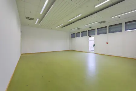 Gewerbefläche der Immobilie: Repräsentative Gewerbefläche mit Dachterrasse in zentraler Lage! (Foto)