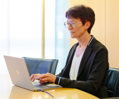 Mitarbeiterin, Ilona Himpelmann