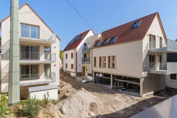 Außenansicht Winzer Ensemble in Freckenfeld