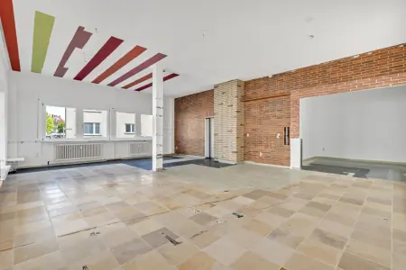 Verkaufsraum der Immobilie: Potenzial entfesseln: Vielseitiges Haus in Eggenstein-Leopoldshafen mit grenzenlosen Möglichkeiten (Foto)