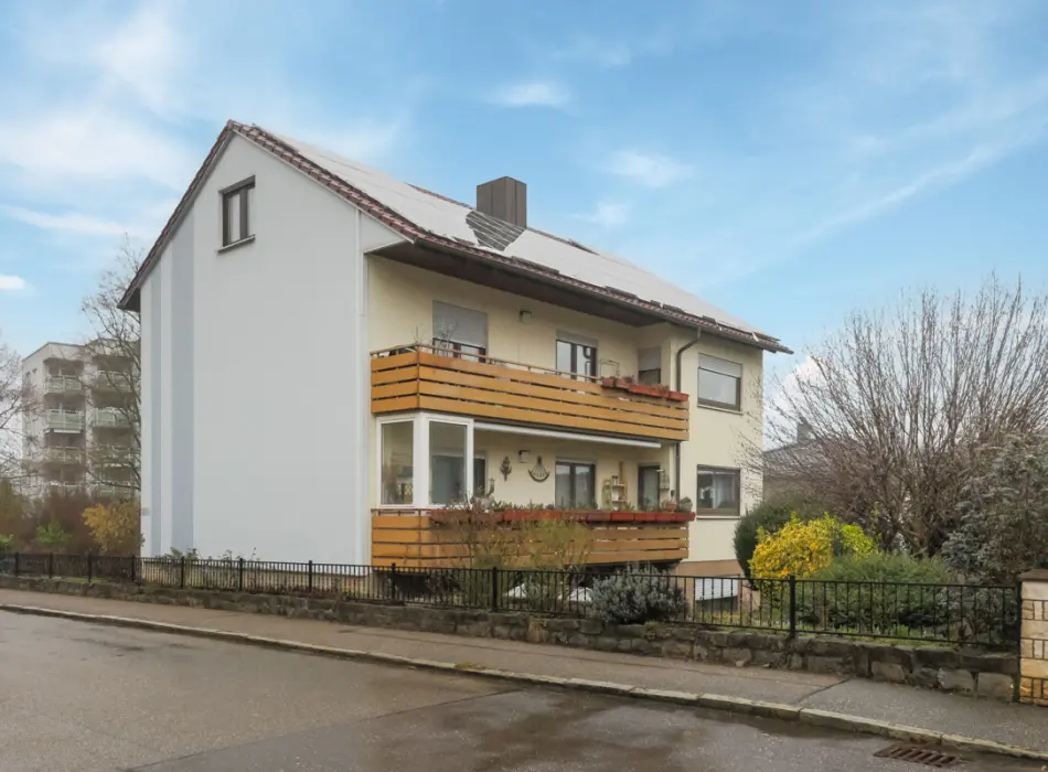 Solides Wohnhaus  der Immobilie: Wohnen und Vermieten in bester Lage! (Titelbild)