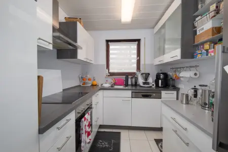 Küche EG der Immobilie: Wohnen und Vermieten in bester Lage! (Foto)