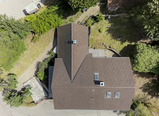 Luftansicht der Immobilie: Der wichtigste Ort der Welt - Ihr neues Zuhause (Foto)