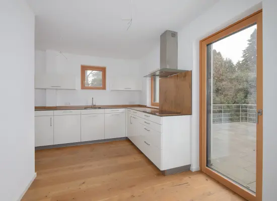 Küche der Immobilie: Stilvoller Neubau-Erstbezug: 2-Zi.Whg. mit Terrasse und hochwertiger Ausstattung (Foto)