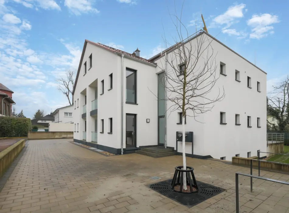 Außenansicht der Immobilie: Stilvoller Neubau-Erstbezug: 2-Zi.Whg. mit Terrasse und hochwertiger Ausstattung (Titelbild)