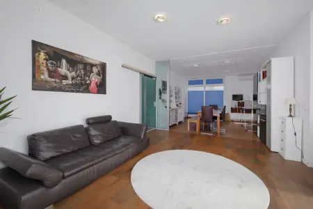 Wohn- und Essbereich der Immobilie: Außergewöhnliche 4,5-Zimmer-Wohnung mit Loftcharakter – großzügiges Wohnen im auf dem Land stadtnah (Foto)