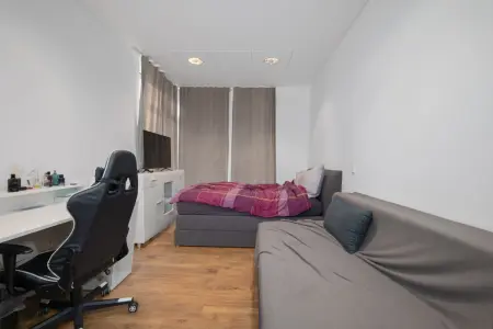 Schlafzimmer Kind der Immobilie: Außergewöhnliche 4,5-Zimmer-Wohnung mit Loftcharakter – großzügiges Wohnen im auf dem Land stadtnah (Foto)