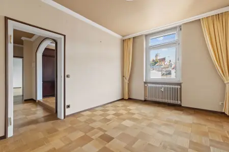 Zimmer 2 der Immobilie: Charmante Altbauwohnung zum Träumen in bester Lage! (Foto)